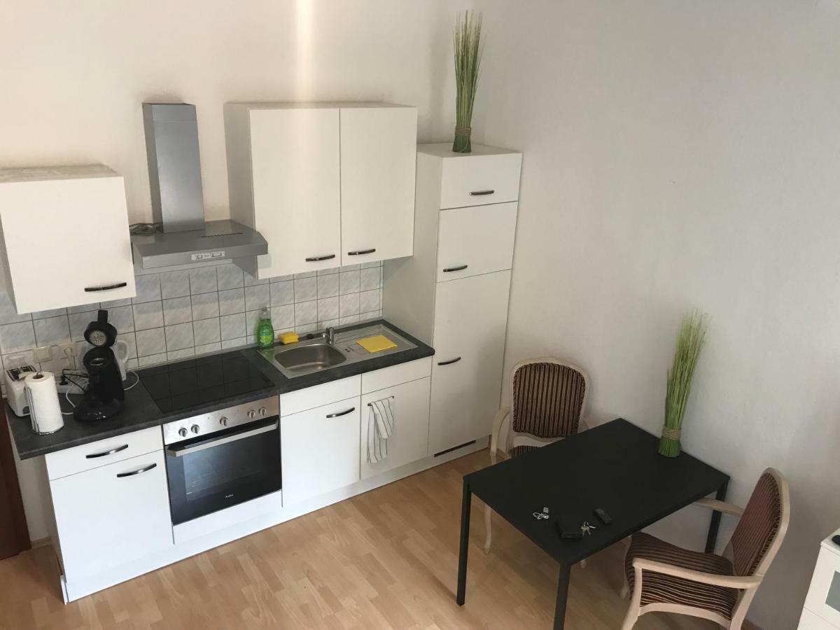 Citywohnungen Хале Екстериор снимка